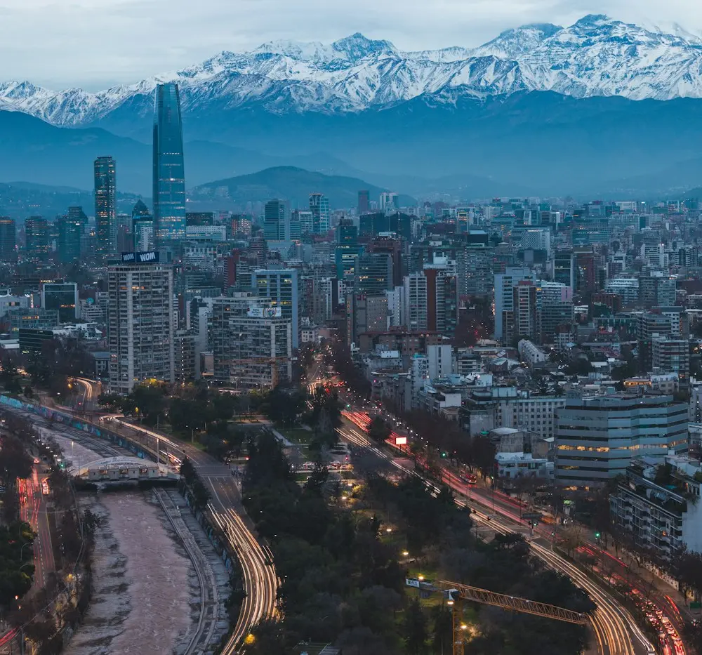 Santiago de Chile y la cordillera